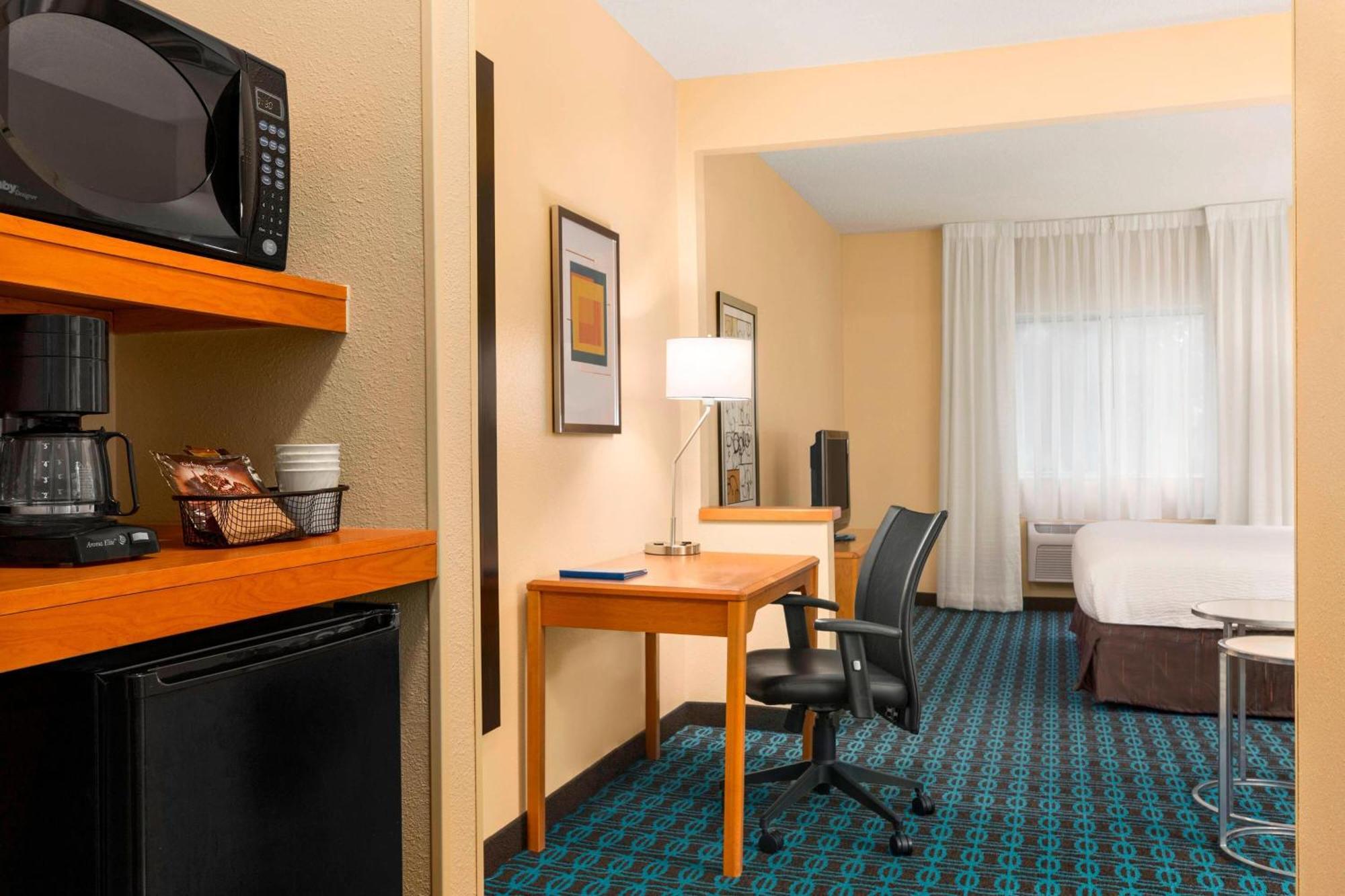 Fairfield Inn Racine Exterior photo